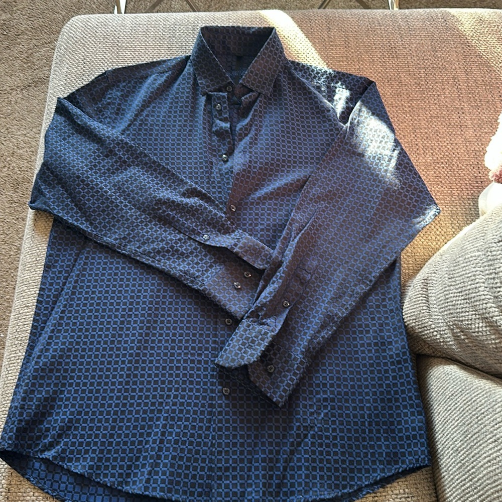 Men’s button Up